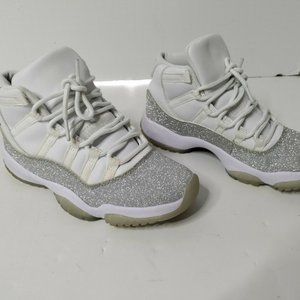 Air Jordan Retro 11 White Metallic Platinum Silver AR0715-100 Size 5.5 Women